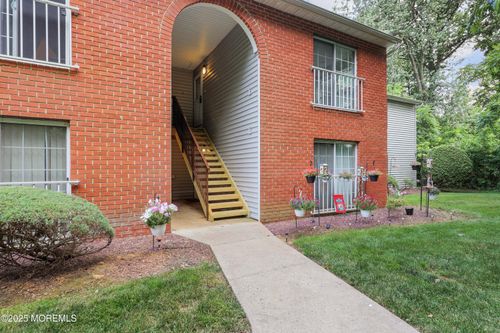 8-705 Zlotkin Cir, Freehold, NJ, 07728-4362 | Card Image