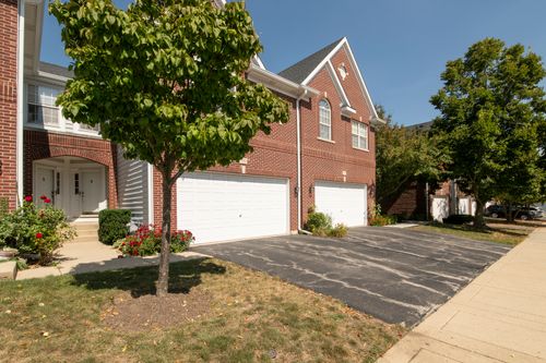 153 Fulbright Ln, Schaumburg, IL, 60194-5170 | Card Image