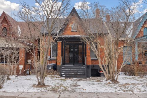 main-227 Clinton St, Toronto, ON, M6G2Y4 | Card Image