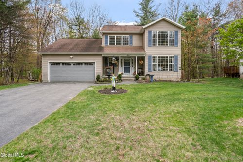 100 Damascus Dr, Wilton, NY, 12831-1488 | Card Image