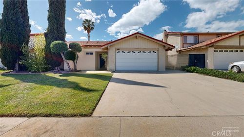 10545 Willowbrae Ave, Chatsworth, CA, 91311 | Card Image
