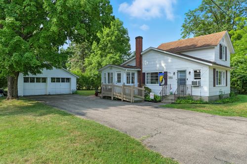 210 Drew St, Paw Paw, MI, 49079-1117 | Card Image