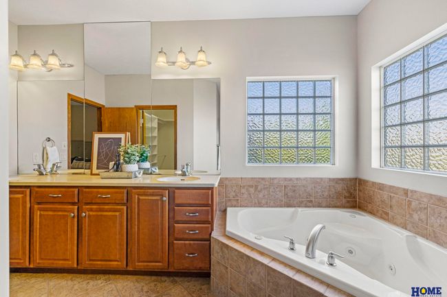6920 Nw 3 Rd St, House other with 5 bedrooms, 4 bathrooms and 2 parking in Lincoln NE | Image 25