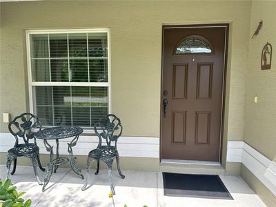 Porch in Front of 22 Potters Lane | Image 2