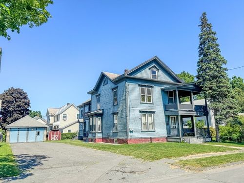 22 Union Street, Greenfield, MA, 01301 | Card Image
