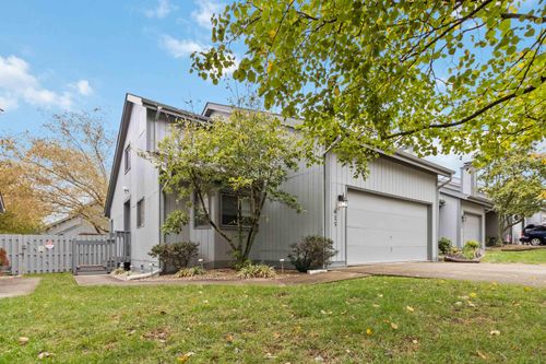 415 Applegrove Dr, Nicholasville, KY, 40356-2603 | Card Image