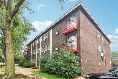 2C - 8524 Skokie Boulevard, Condo with 2 bedrooms, 1 bathrooms and 1 parking in Skokie IL | Image 3