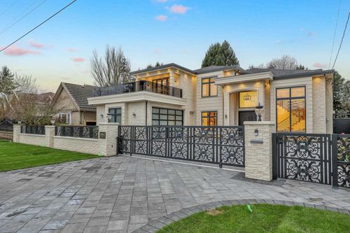 5891 Riverdale Dr, Richmond, BC, V7C2E4 | Card Image