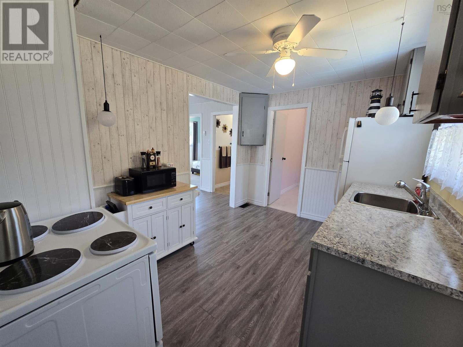 Residential in Cooks Cove 2