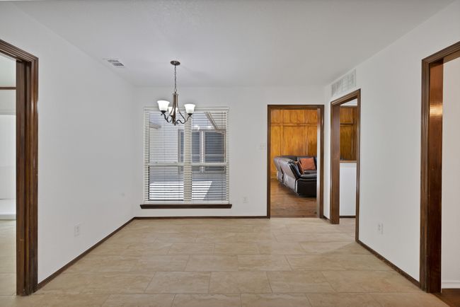 1614 Shadow Moss Way, House other with 3 bedrooms, 3 bathrooms and null parking in Carrollton TX | Image 18