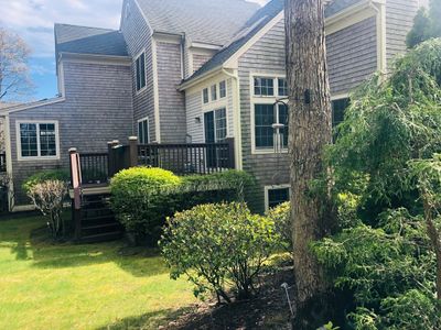 46 - 46 Gold Leaf Ln, Condo with 2 bedrooms, 3 bathrooms and 1 parking in Mashpee MA | Image 1