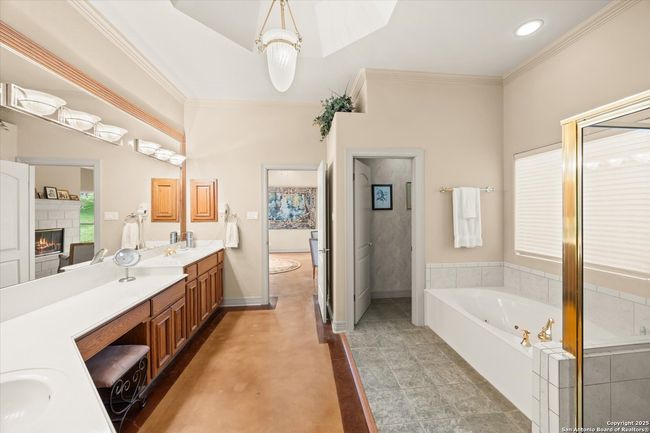 8608 Willow Wind Dr, House other with 4 bedrooms, 5 bathrooms and null parking in Fair Oaks Ranch TX | Image 20