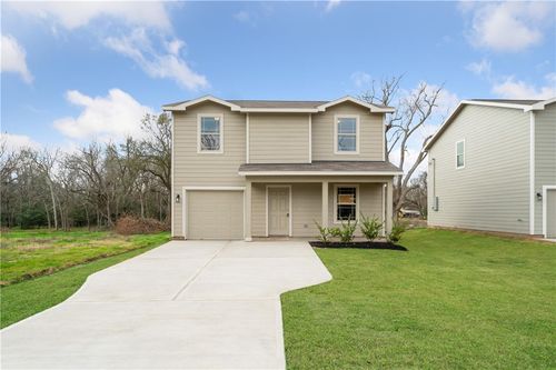 515 16th St, Hempstead, TX, 77445-4251 | Card Image