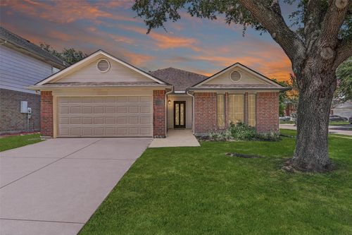 17031 Lighthouse View Dr, Friendswood, TX, 77546-3469 | Card Image