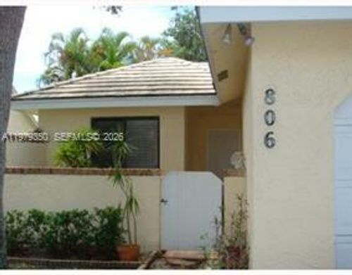 806 Maplewood Dr, Greenacres, FL, 33415-1417 | Card Image