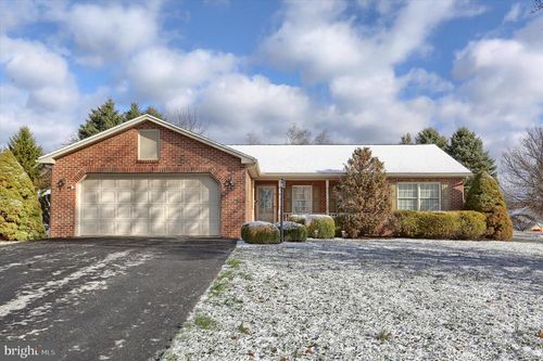 104 Farmhouse Court, MIFFLINTOWN, PA, 17059 | Card Image