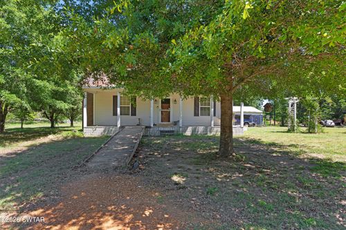 935 Parkers Camp Ln, Saltillo, TN, 38370-5461 | Card Image