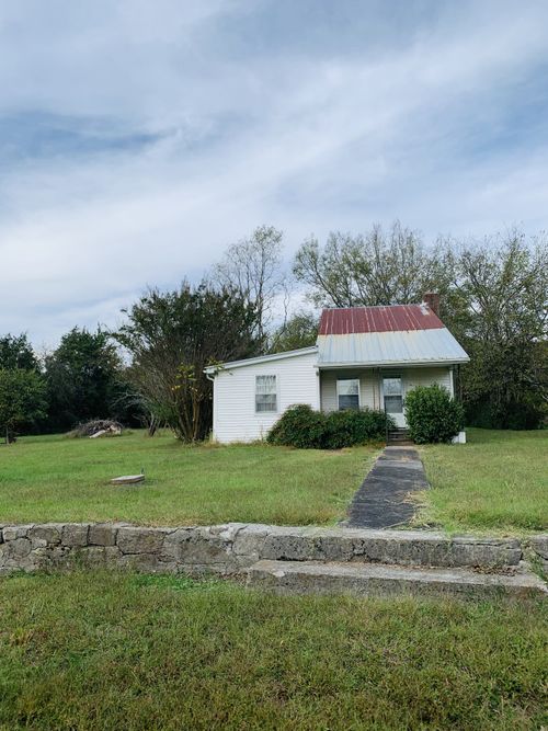 336 Grand Ave, Watertown, TN, 37184-1028 | Card Image