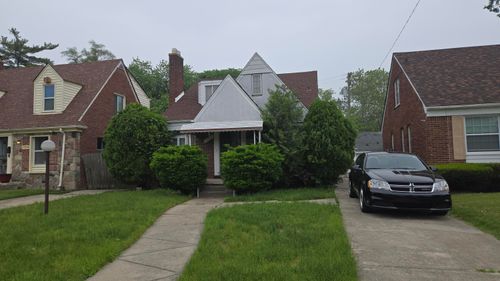 17548 Freeland St, Detroit, MI, 48235-2569 | Card Image