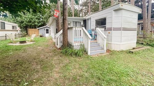 77794 Orchard Line - A15, Bayfield, ON, N0M1G0 | Card Image