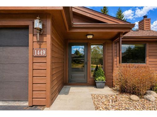 1449 Matthew Cir, Estes Park, CO, 80517-7423 | Card Image