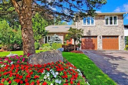 1280 Watersedge Rd, Mississauga, ON, L5J1A1 | Card Image