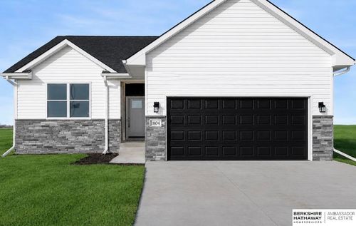 6857 Portage Dr, Papillion, NE, 68046-8103 | Card Image