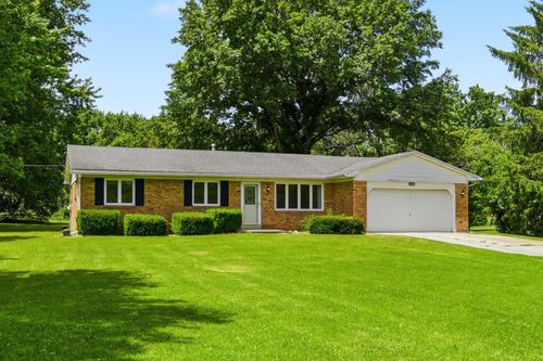 6266 N 900 E, New Carlisle, IN, 46552-9512 | Card Image