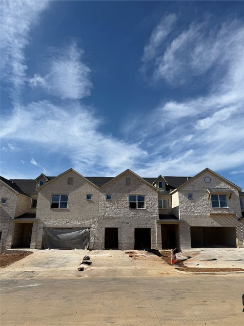 120 Homes Dr, Grand Prairie, TX, 75050 | Card Image