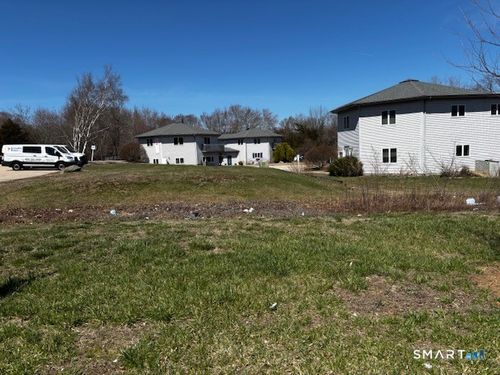 82 Norwich Westerly Rd, North Stonington, CT, 06359-1744 | Card Image