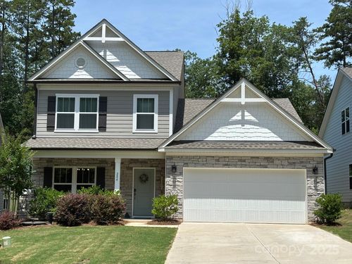 284 Old Harbor Dr, Mount Gilead, NC, 27306-8653 | Card Image