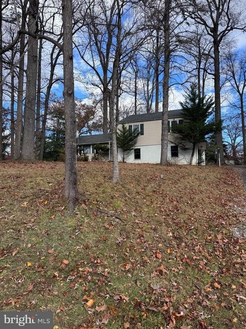 340 Beechwood Rd, BERWYN, PA, 19312-1001 | Card Image