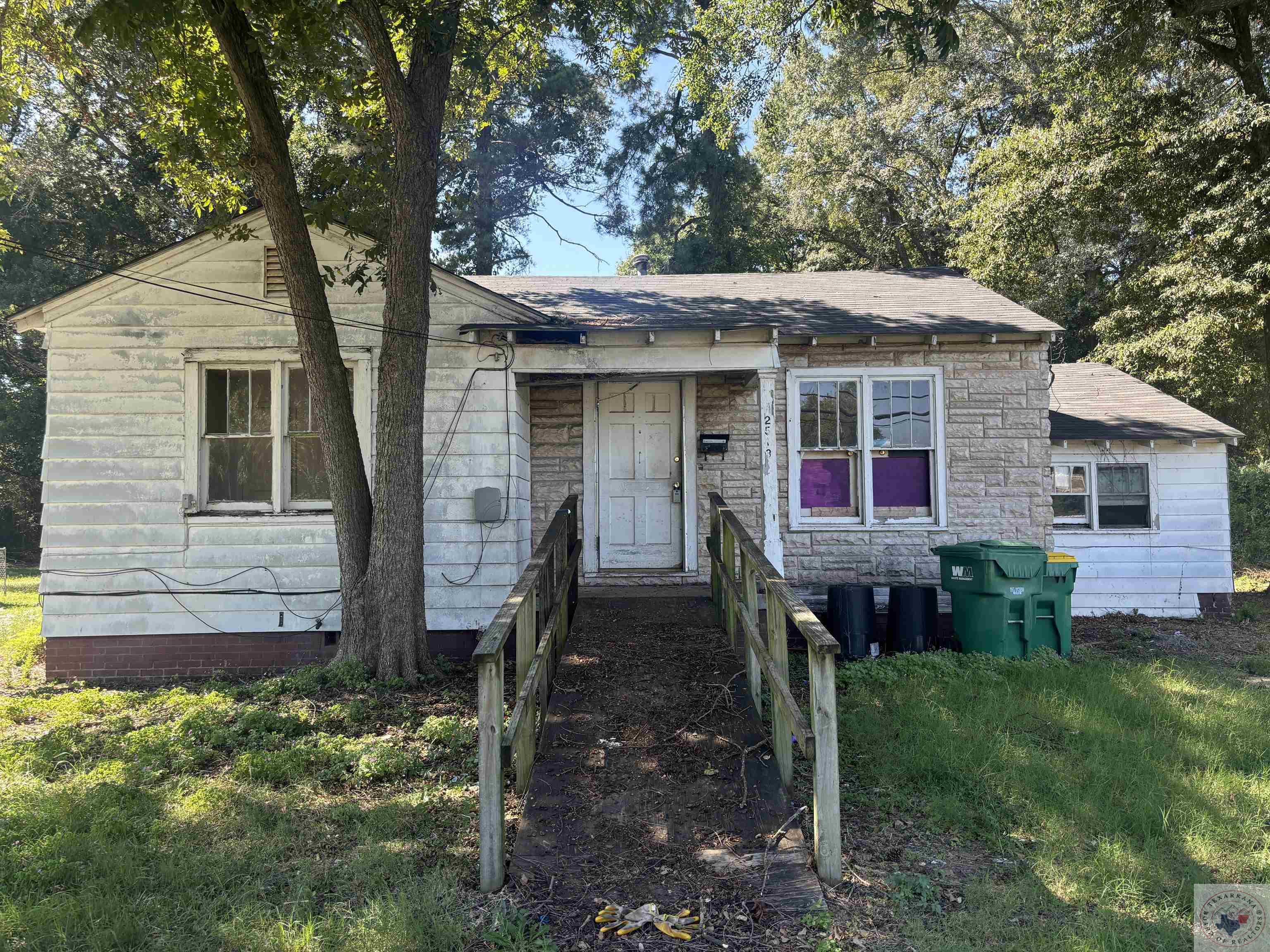 Robison Rd, Texarkana, TX 75501