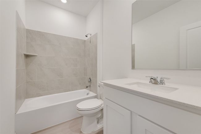 1821 Bog Spruce Ln, House other with 4 bedrooms, 3 bathrooms and null parking in McKinney TX | Image 4