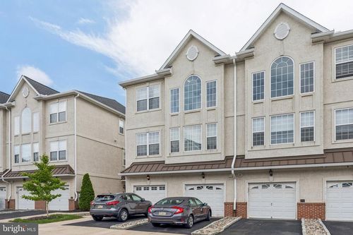 2134 Verona Dr, Philadelphia, PA, 19145-5770 | Card Image