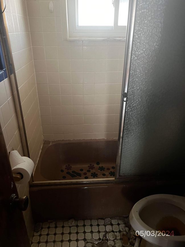 20405 E 11 Mile Rd, House other with 3 bedrooms, 1 bathrooms and null parking in Saint Clair Shores MI | Image 5