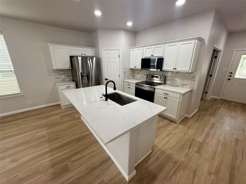 817 Craters Of The Moon Blvd, Pflugerville, TX, 78660-5601 | Card Image