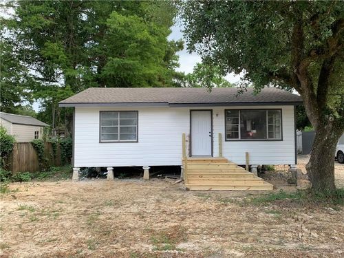31950 Tetanne Dr, Springfield, LA, 70462-8217 | Card Image