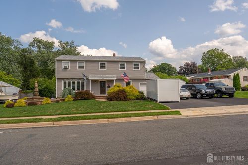 25 Hudson Rd, East Brunswick, NJ, 08816-4107 | Card Image