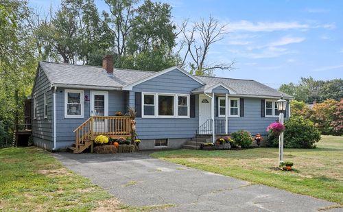 11 Albion Ln, West Newbury, MA, 01985-1128 | Card Image