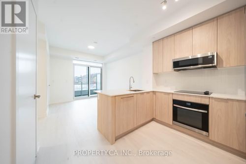 220-2501 Saw Whet Blvd, Oakville, ON, L6M5N2 | Card Image