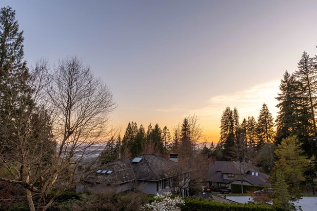 4188 Coventry Way, House other with 4 bedrooms, 3 bathrooms and 4 parking in North Vancouver BC | Image 36