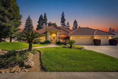 3403 E Vassar Ct, Visalia, CA, 93292-9774 | Card Image