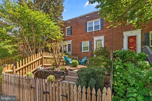 303 Mount Vernon Ave, ALEXANDRIA, VA, 22301-2231 | Card Image