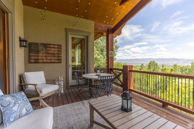 1085 Links Dr, House other with 6 bedrooms, 6 bathrooms and 2 parking in Midway UT | Image 33