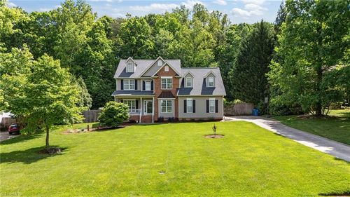 7812 Wilson Farm Rd, Summerfield, NC, 27358-9115 | Card Image