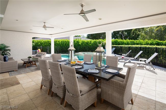 420 Palm Cir E, House other with 4 bedrooms, 4 bathrooms and null parking in Naples FL | Image 11