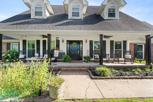 16 Himes Dr, Plumerville, AR, 72127-8763 | Card Image