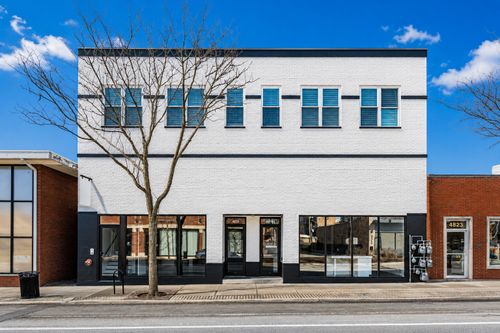 204-4819 Main St, Skokie, IL, 60077-2549 | Card Image