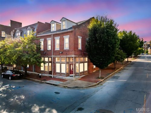 apt-a-1701 S 11th St, Saint Louis, MO, 63104-3469 | Card Image